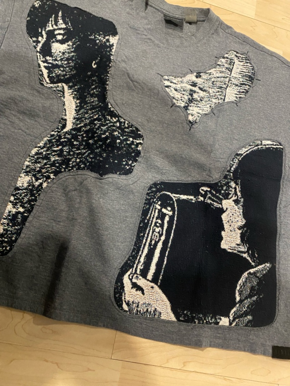 Y2K Reworked Tee - Picture 4 of 4
